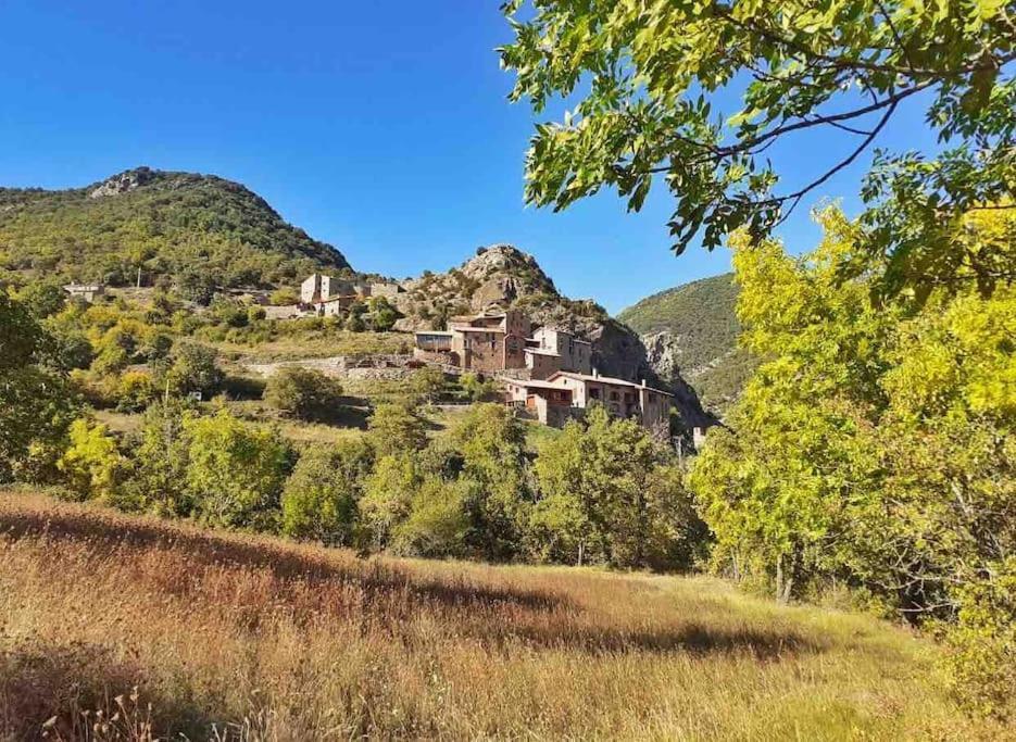 Casa Manel - Loft Rustico Con Encanto Montcortes المظهر الخارجي الصورة