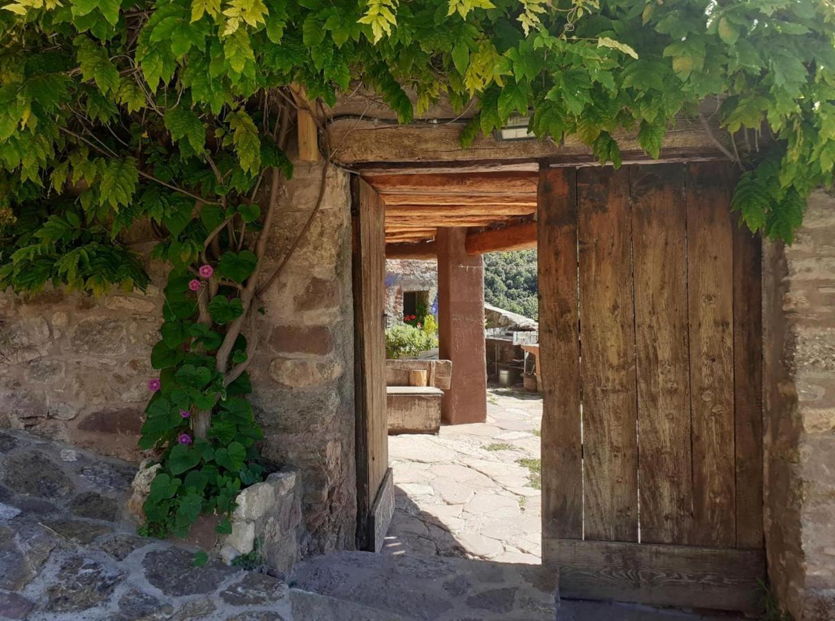 Casa Manel - Loft Rustico Con Encanto Montcortes المظهر الخارجي الصورة
