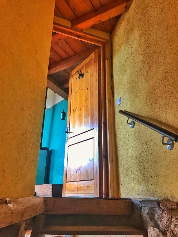 Casa Manel - Loft Rustico Con Encanto Montcortes المظهر الخارجي الصورة