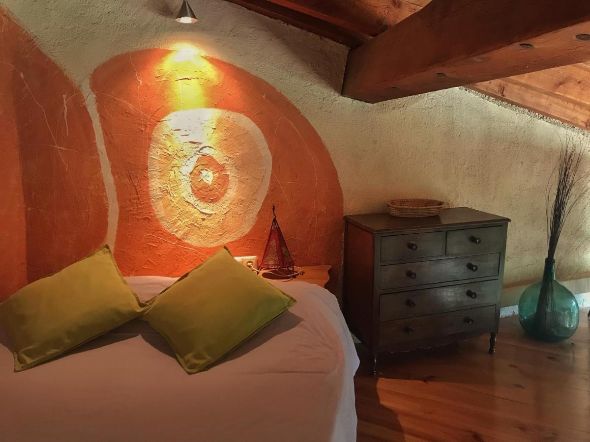 Casa Manel - Loft Rustico Con Encanto Montcortes المظهر الخارجي الصورة